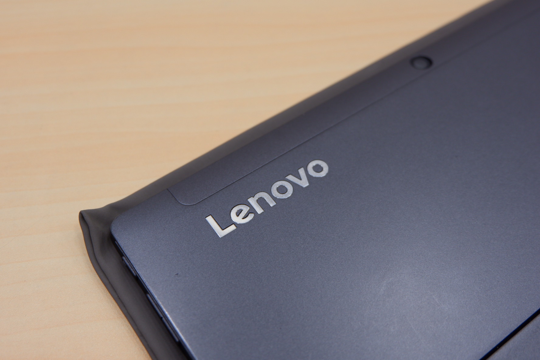 Lenovo MIIX 520-12IKB ( i5-8250U) - Image 6