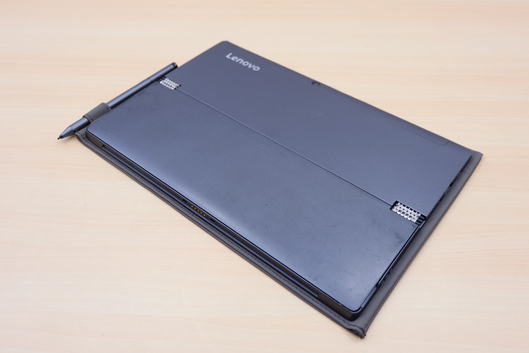 Lenovo MIIX 520-12IKB ( i5-8250U) - Image 3