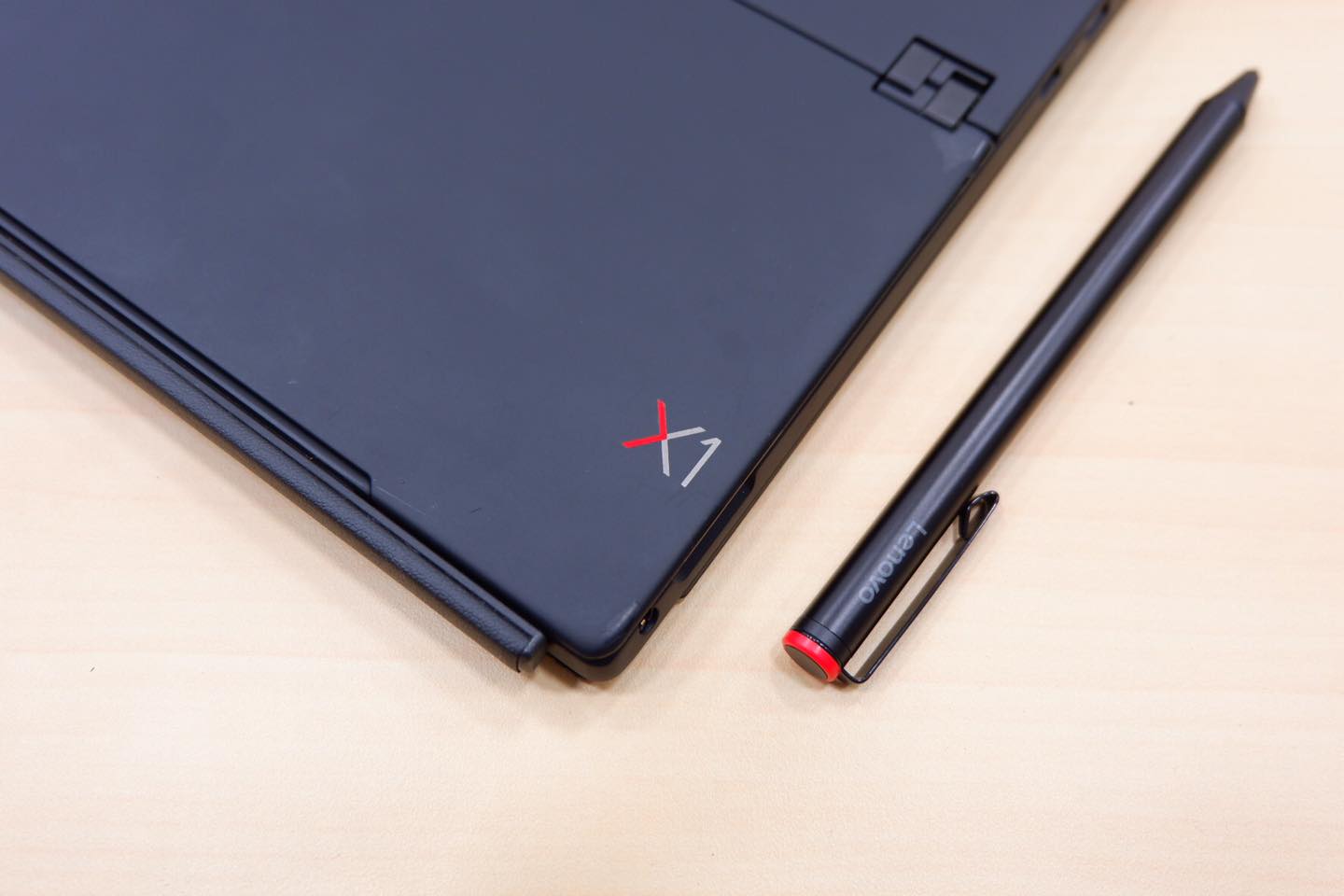 Lenovo ThinkPad X1 (Tablet Gen 3) (i5-8350U) - Image 5